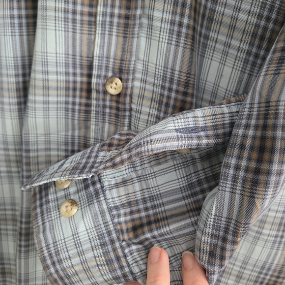 Columbia Titanium Men's Large Blue Plaid Shirt 69724 - Picture 8 of 16